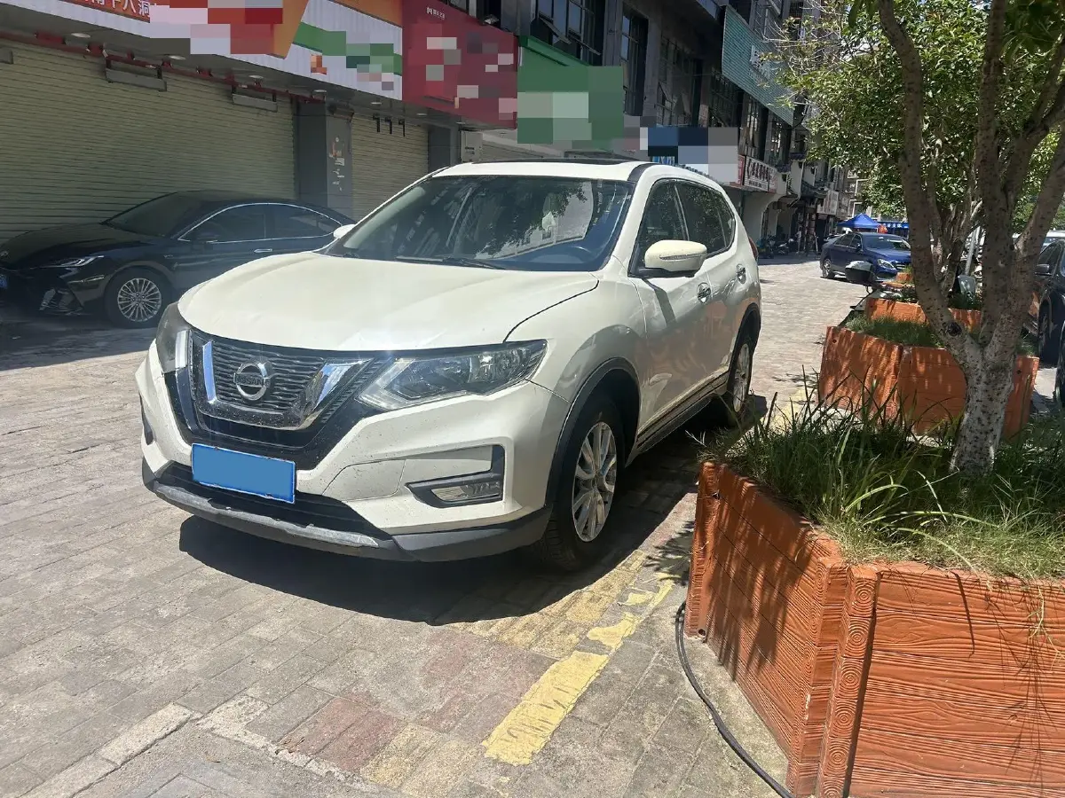 2020 Nissan X-Trail 2.0L 154HP L4 CVT