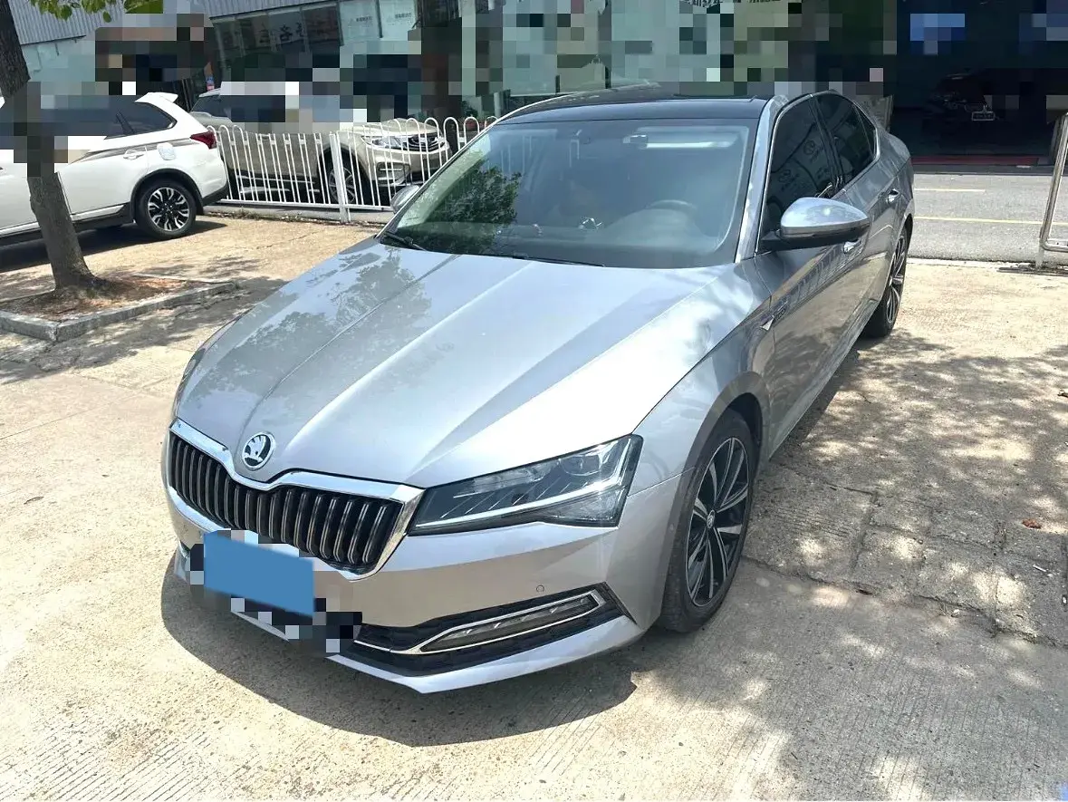 2023 Skoda Superb 1.4T 150HP L4 7DCT