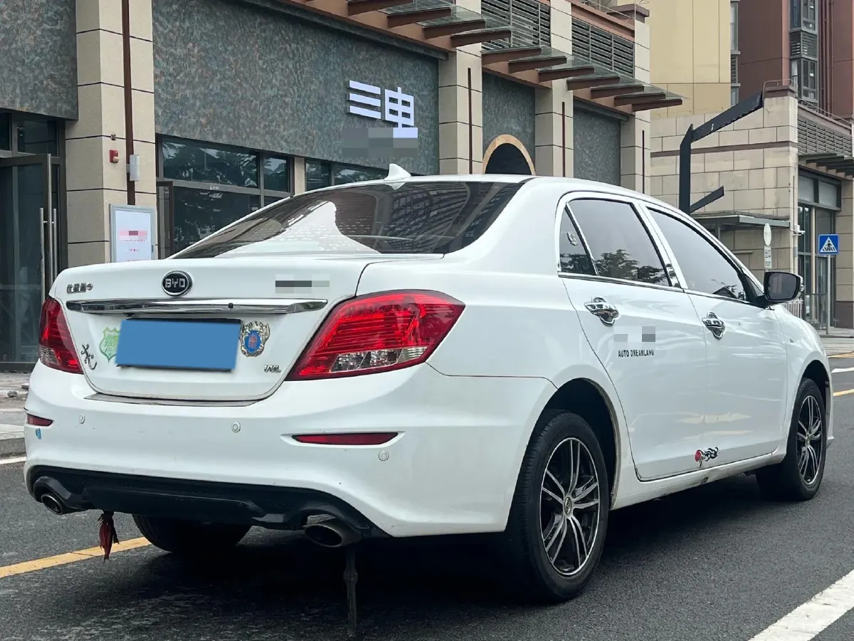 2016 BYD SuRui 1.5L 109HP L4 5MT,autocango,china used car exporter,china ev exporter,chinese used car exporter,chinese used ev exporter