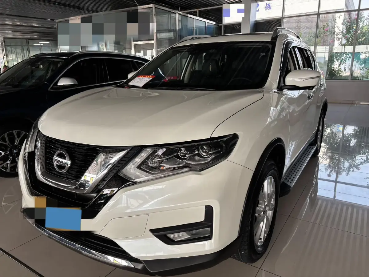 2022 Nissan X-Trail 2.0L 151HP L4 CVT