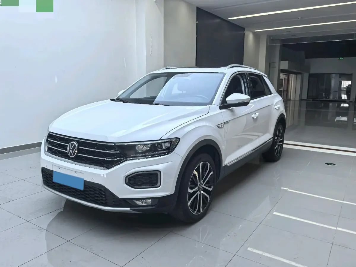 2022 Volkswagen T-Roc 1.4T 150HP L4 7DCT