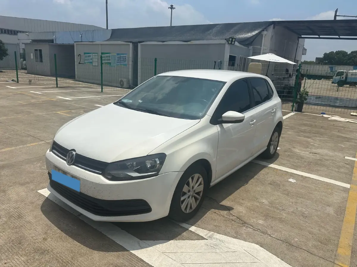2018 Volkswagen Polo 1.5L 110HP L4 6AT