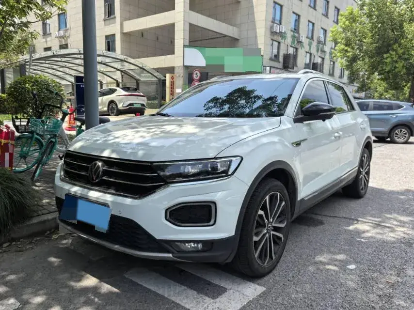 2022 Volkswagen T-Roc 1.4T 150HP L4 7DCT