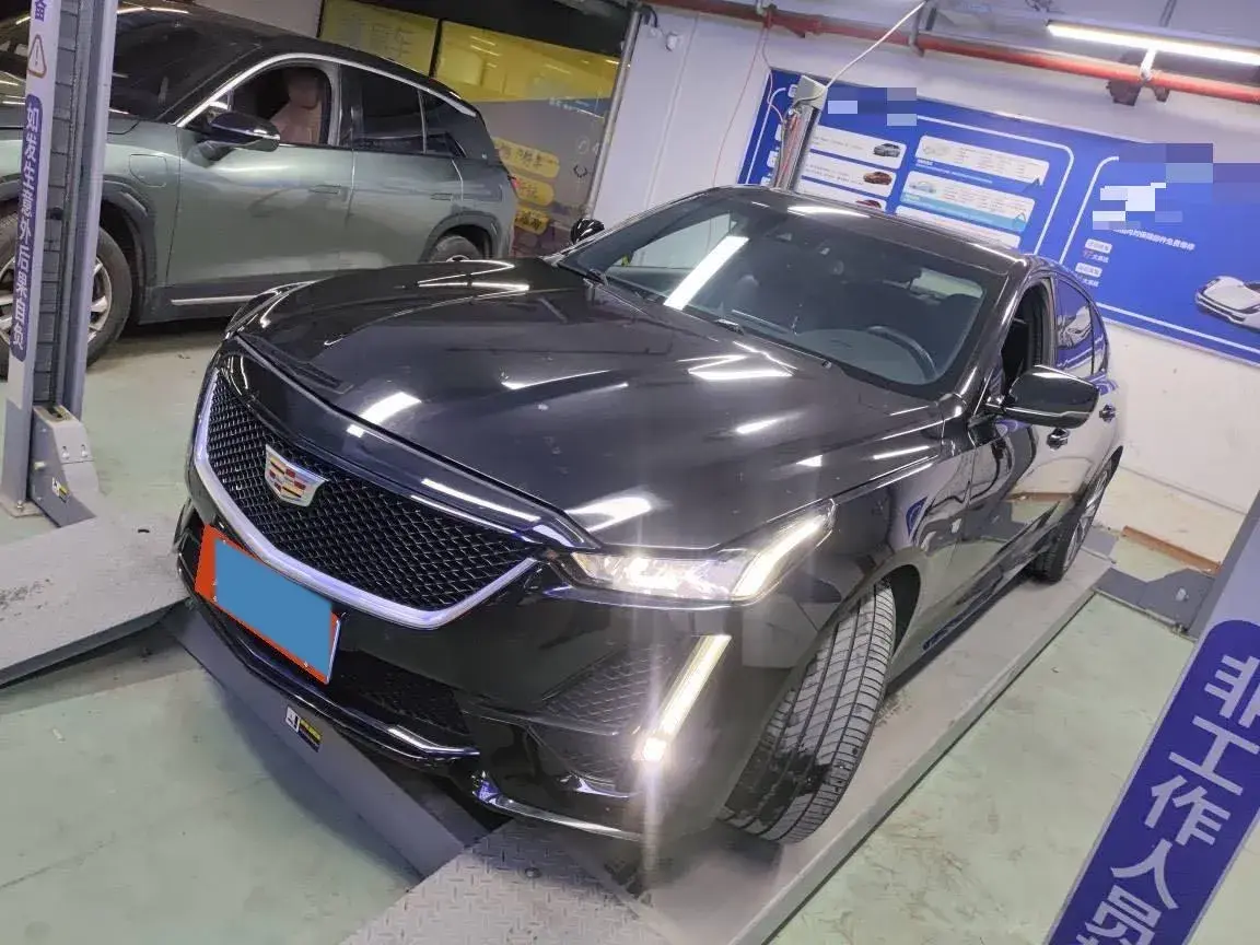 2020 Cadillac CT5 2.0T 237HP L4 10AT