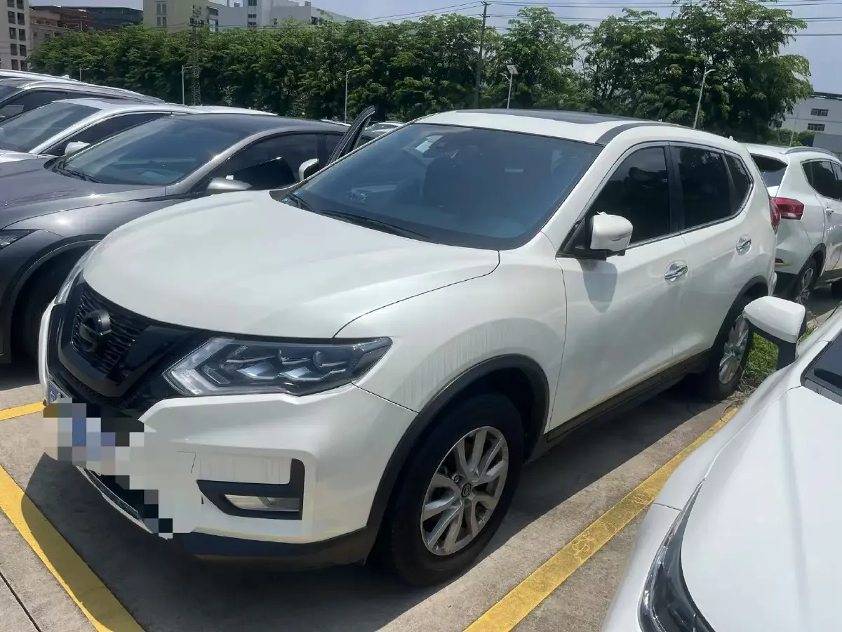 2022 Nissan X-Trail 2.0L 151HP L4 CVT