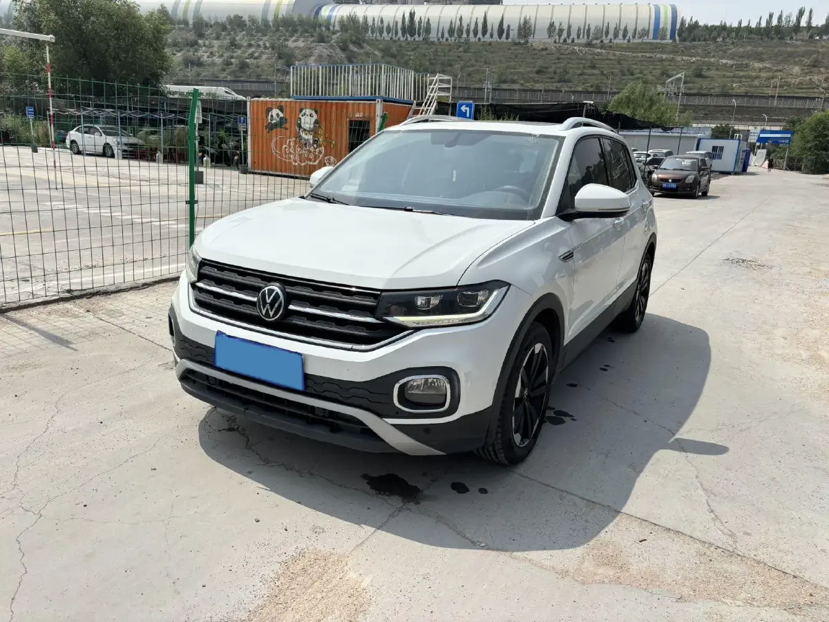 2023 Volkswagen Tacqua 1.2T 116HP L4 7DCT