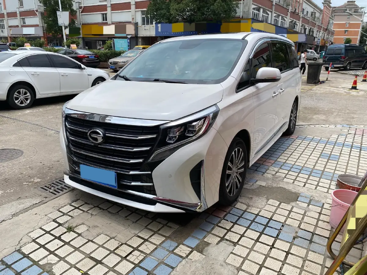 2021 GAC Trumpchi M8 2.0T 252HP L4 8AT