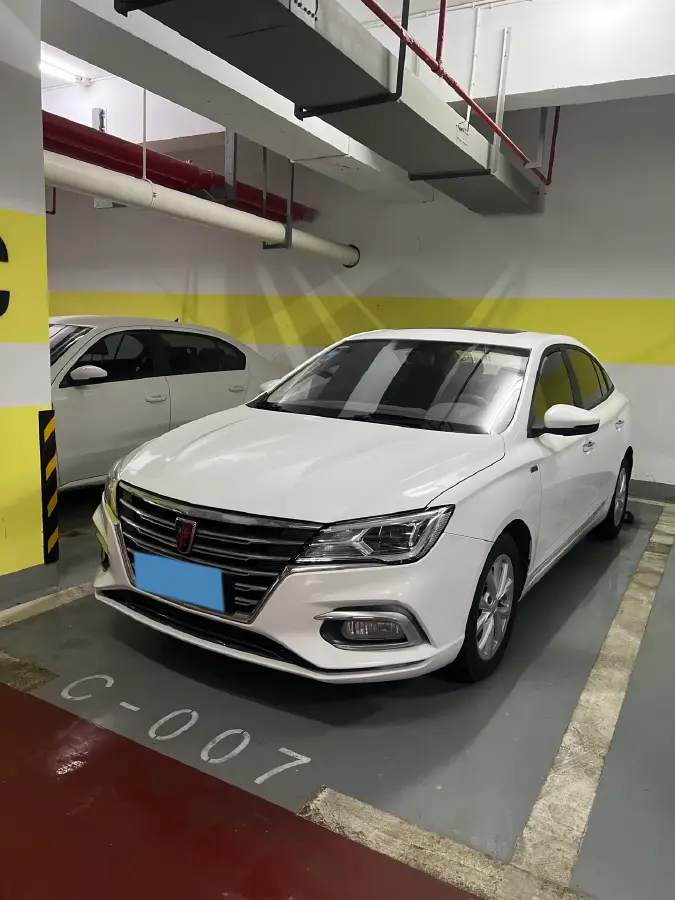 2019 Roewe i5 1.5L 120HP L4 CVT