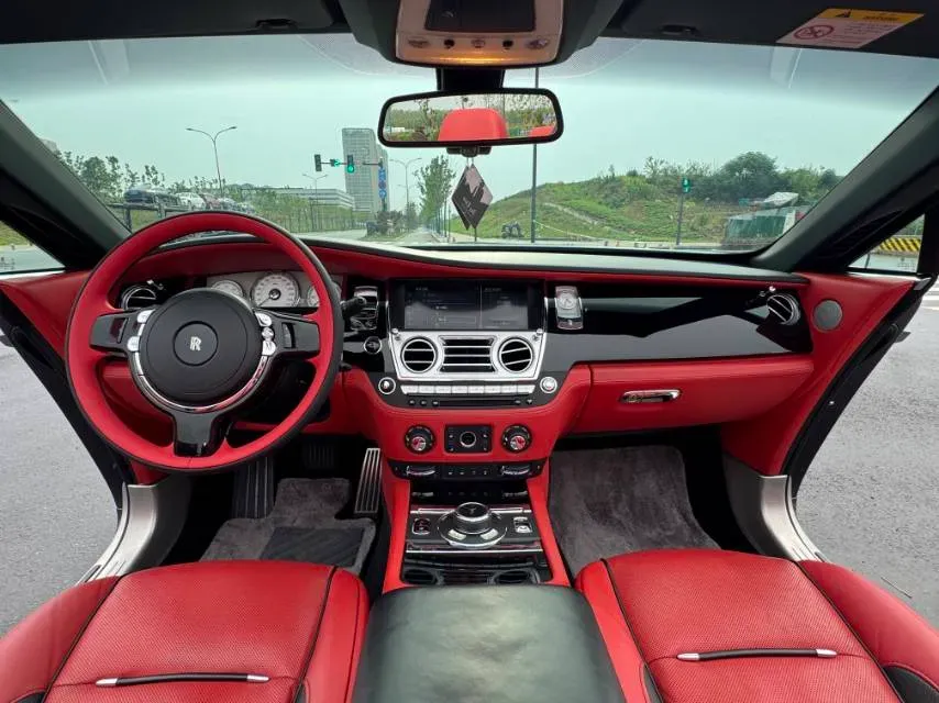 2015 Rolls-Royce Dawn 6.6T 571HP V12 8AT,autocango,china used car exporter,china ev exporter,chinese used car exporter,chinese used ev exporter