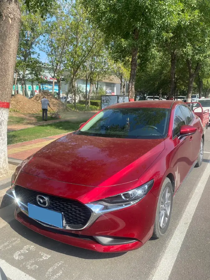2021 Mazda 3 Axela 2.0L 158HP L4 6AT