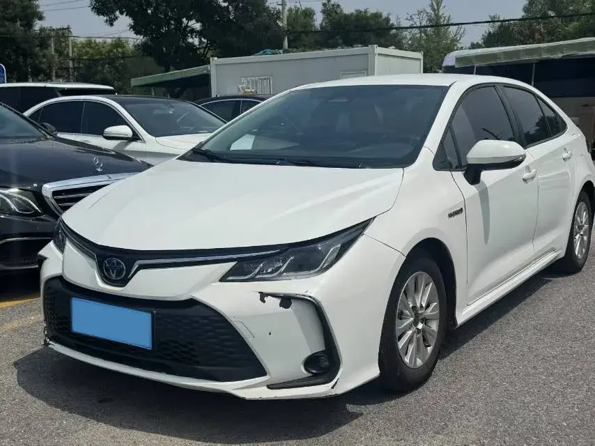 2023 Toyota Corolla 1.8L 98HP L4 E-CVT Hybrid