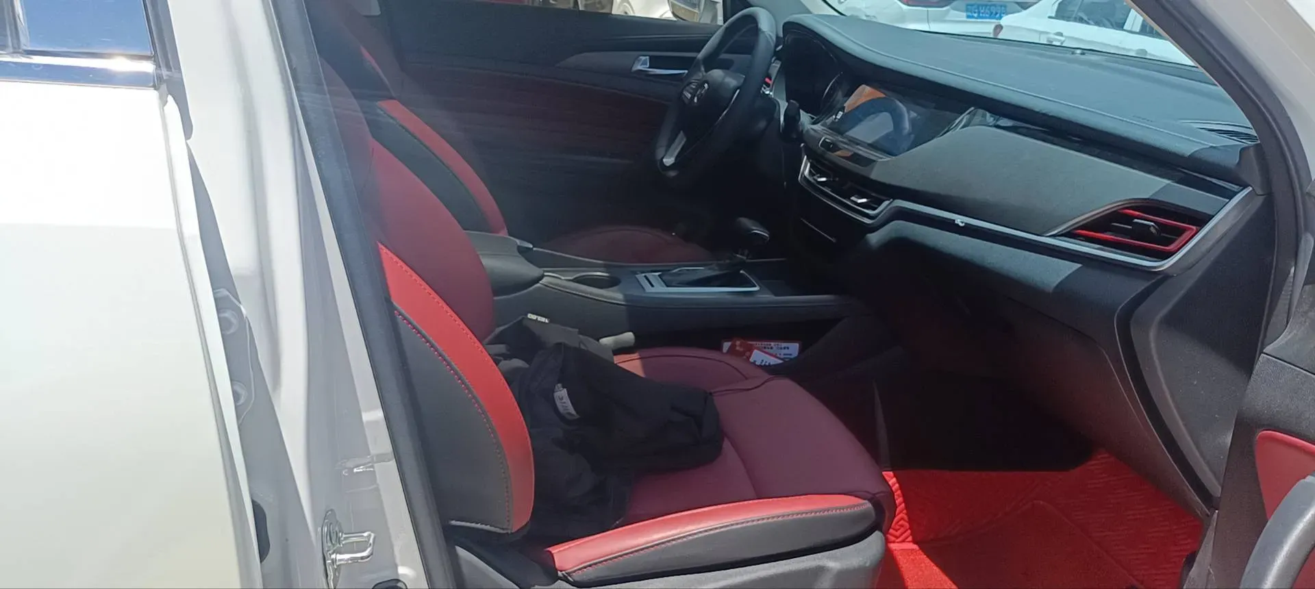 2019 ChangAn CS35 Plus 1.4T 158HP L4 7DCT,autocango,china used car exporter,china ev exporter,chinese used car exporter,chinese used ev exporter