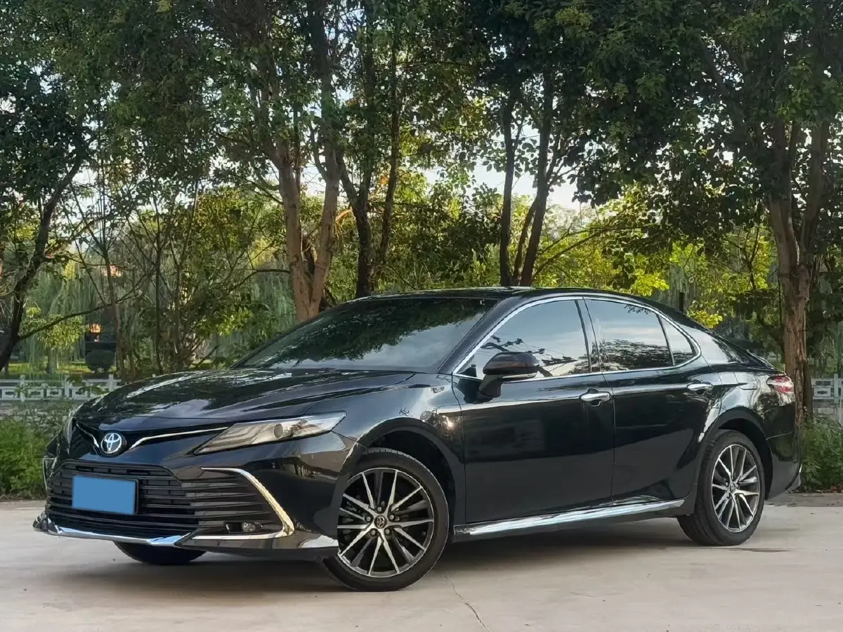 2023 Toyota Camry 2.5L 207HP L4 8AT