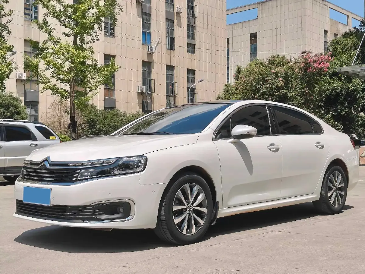 2020 Citroen C6 1.8T 211HP L4 8AT