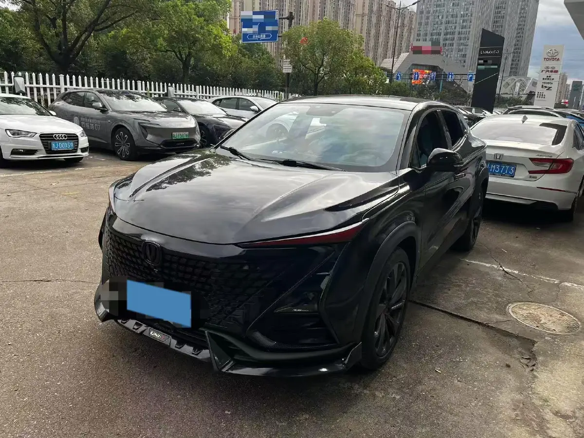 2022 ChangAn UNI-T 1.5T 188HP L4 7DCT