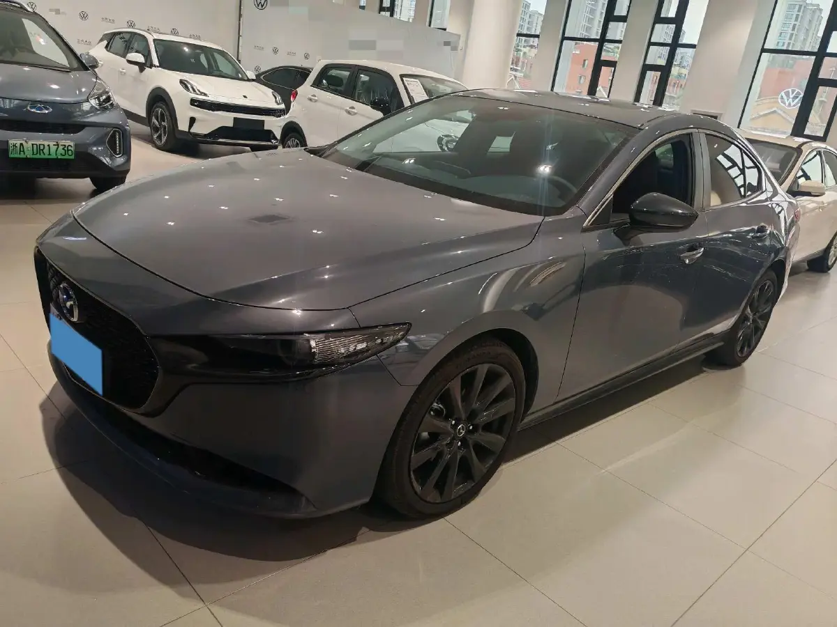 2023 Mazda 3 Axela 2.0L 158HP L4 6AT