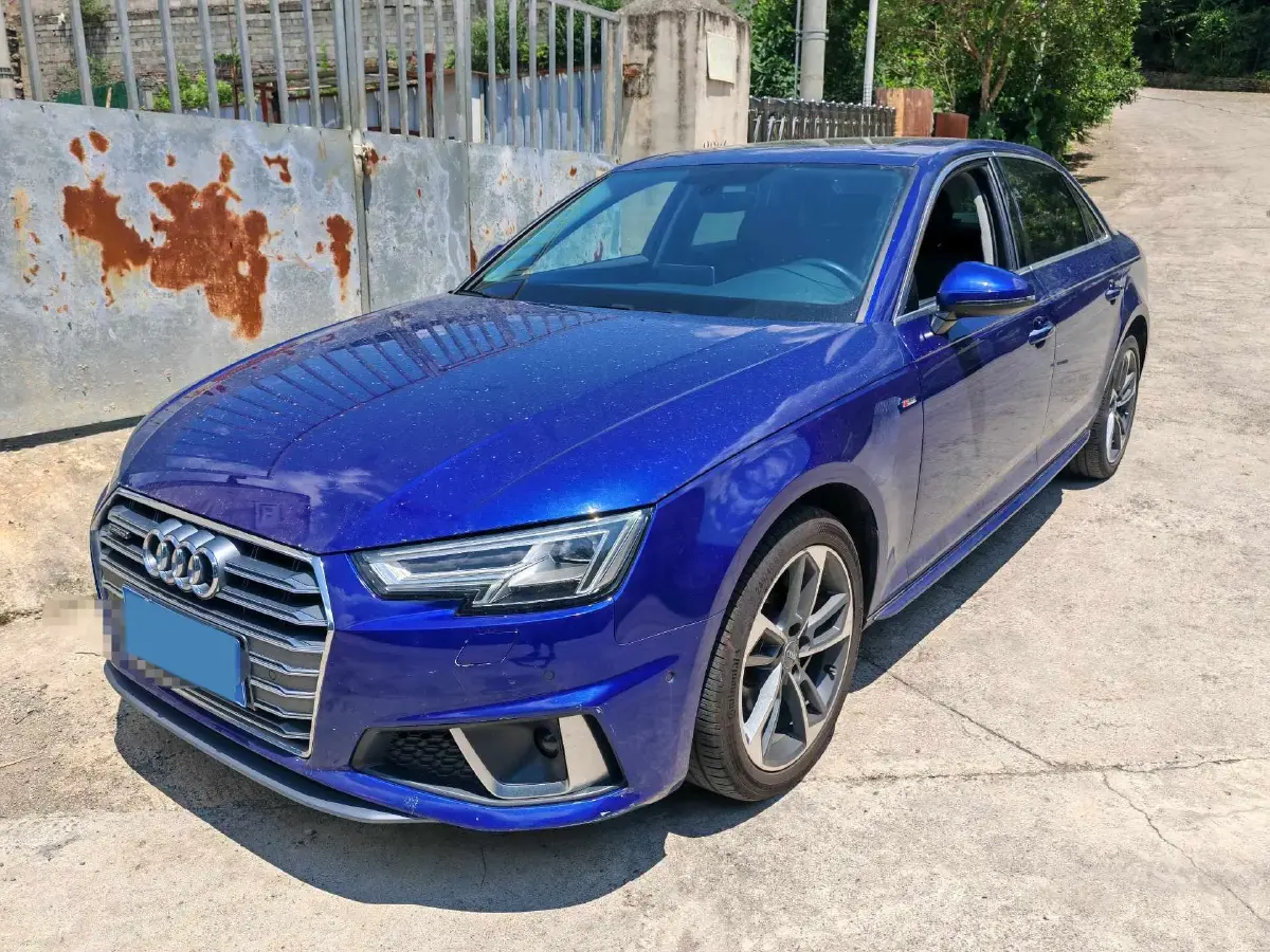2019 Audi A4L 2.0T 190HP L4 7DCT