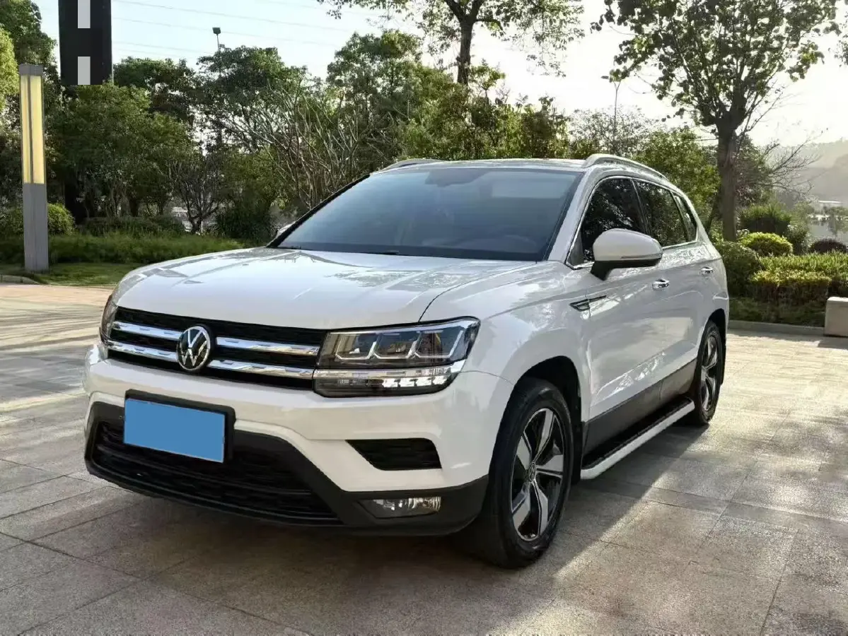 2021 Volkswagen Tharu 1.4T 150HP L4 7DCT