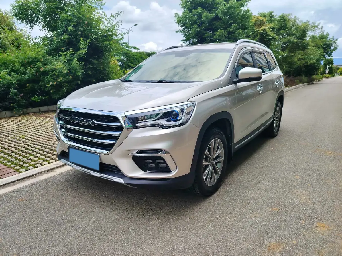 2019 Jetour X90 1.5T 147HP L4 6MT