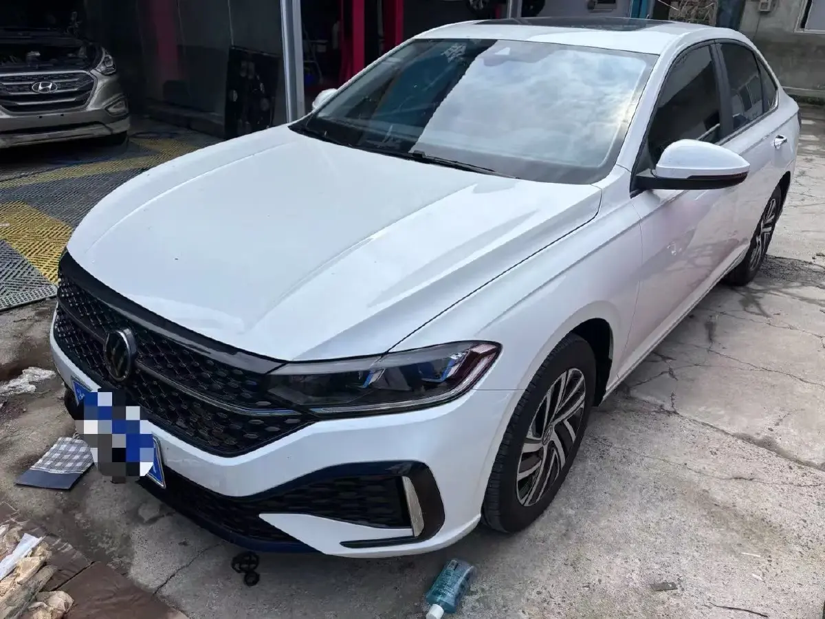 2024 Volkswagen Lavida 1.5L 110HP L4 6AT