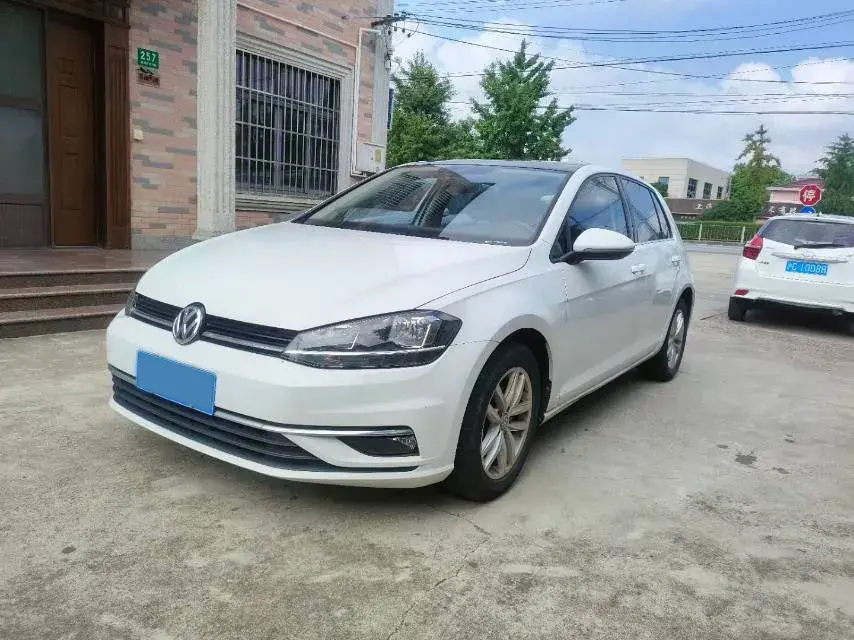 2019 Volkswagen Golf 1.4T 150HP L4 7DCT