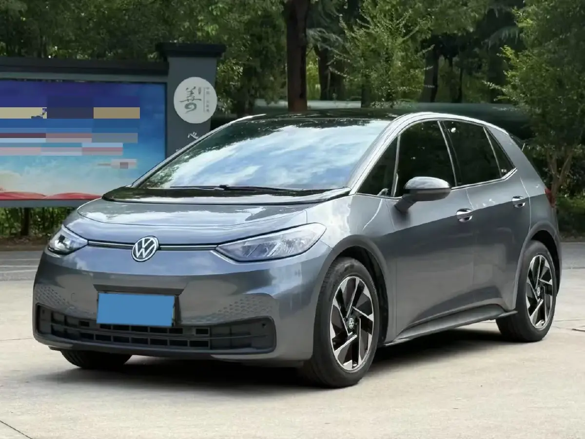 2025 Volkswagen ID.3 BEV 52.8KWH