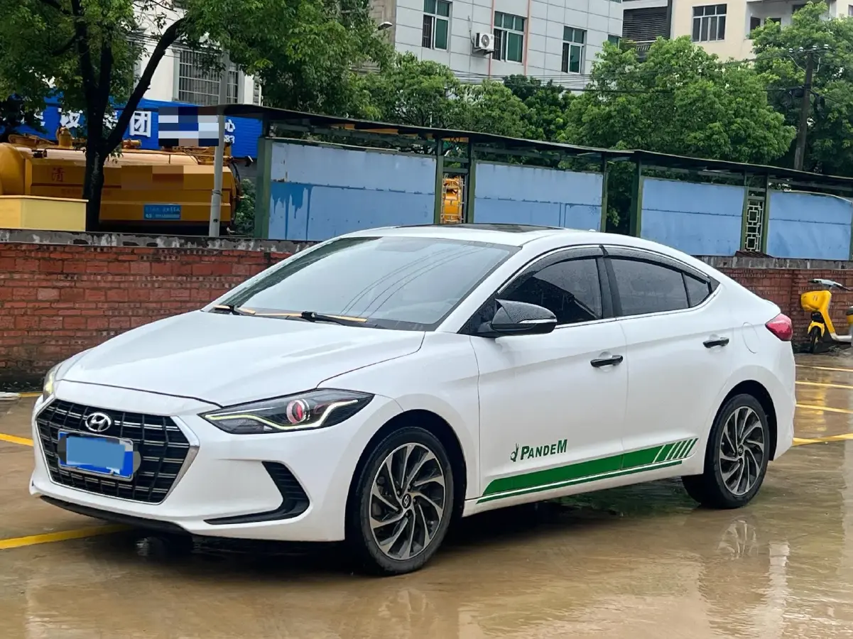 2020 Hyundai Elantra 1.4T 130HP L4 7DCT