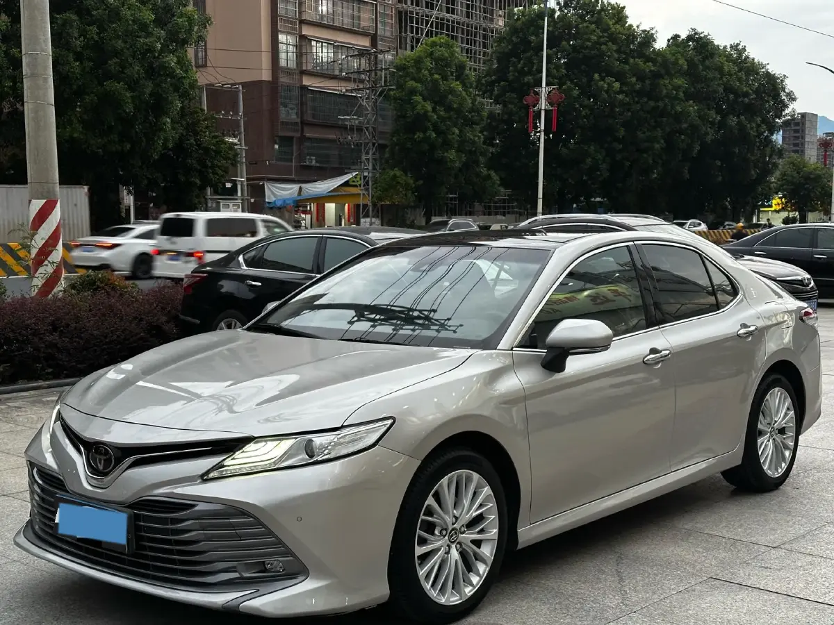 2021 Toyota Camry 2.0L 178HP L4 CVT