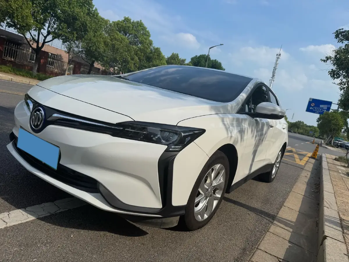 2023 Buick Velite 6 BEV 50.3KWH