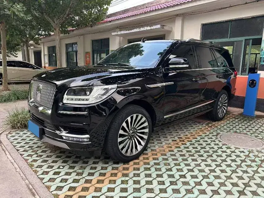 2020 Lincoln Navigator 3.5T 388HP V6 10AT