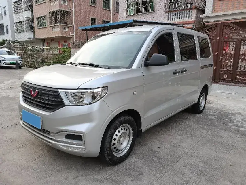 2019 WuLing HongGuang V 1.5L 105HP L4 5MT