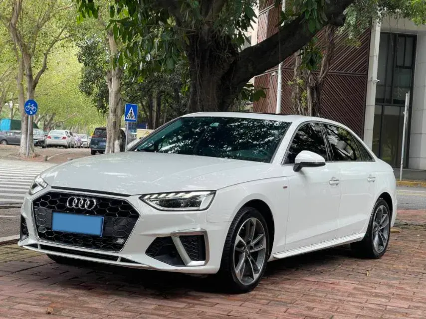 2020 Audi A4L 2.0T 150HP L4 7DCT
