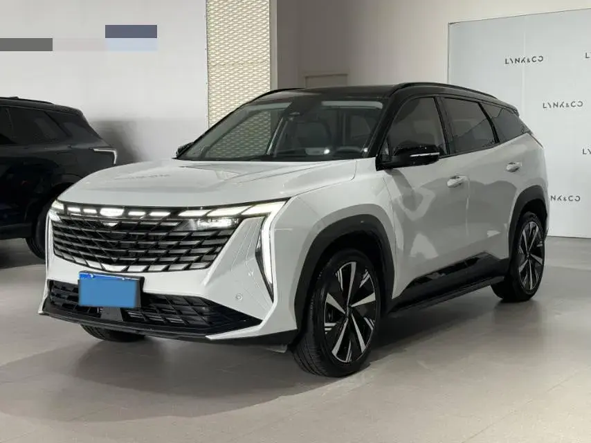 2024 Geely StarRay 1.5T 181HP L4 7DCT