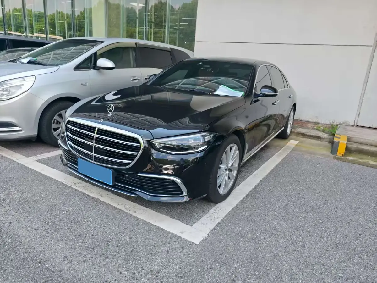 2023 Mercedes-Benz S Class 2.5T 313HP L6 9AT