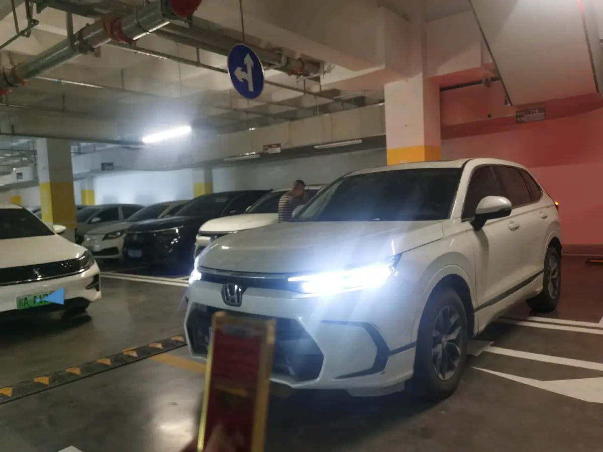 2023 Honda Breeze 1.5T 193HP L4 CVT