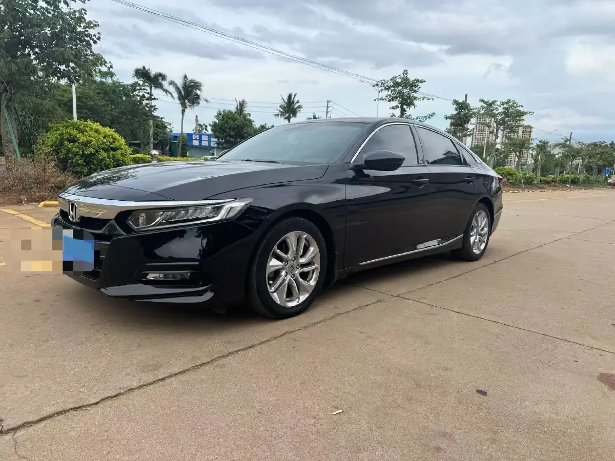 2018 Honda Accord 1.5T 194HP L4 CVT