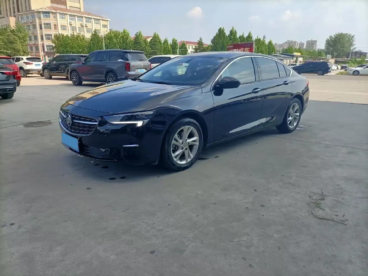 2020 Buick Regal 1.5T 169HP L4 9AT