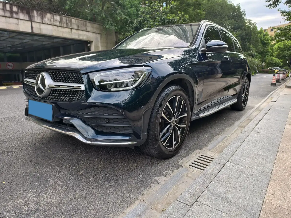 2020 Mercedes-Benz GLC Class 2.0T 197HP L4 9AT