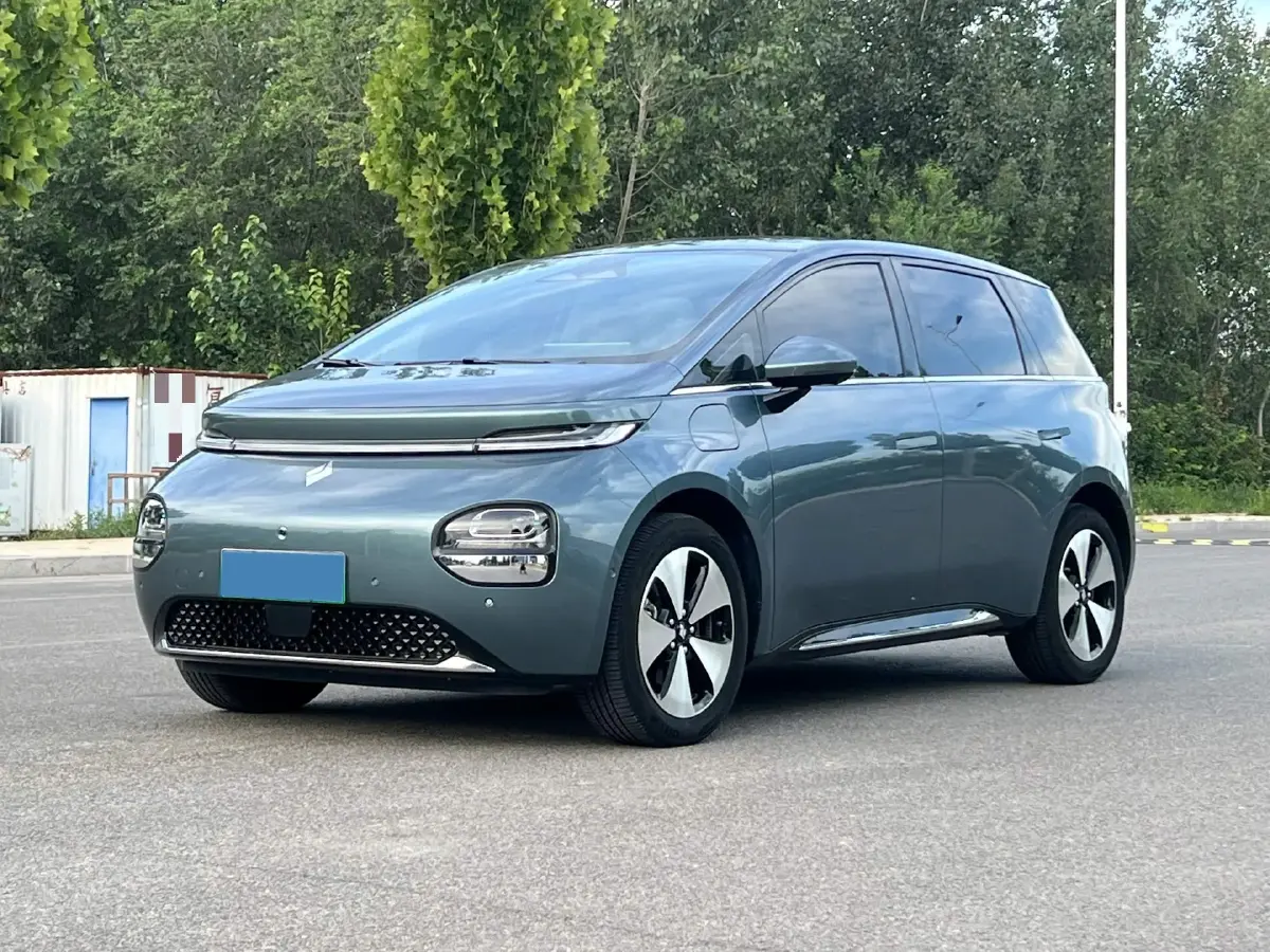 2023 BaoJun Cloud BEV 50.6KWH
