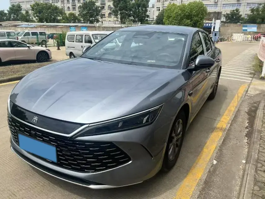 2025 BYD QinL 1.5L 101HP L4 E-CVT PHEV 10.08KWH