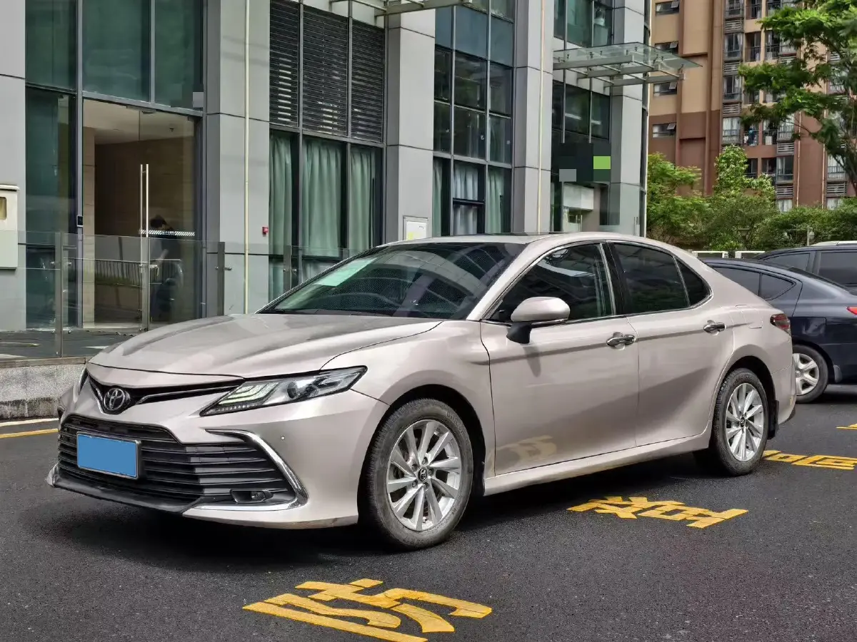 2021 Toyota Camry 2.0L 178HP L4 CVT