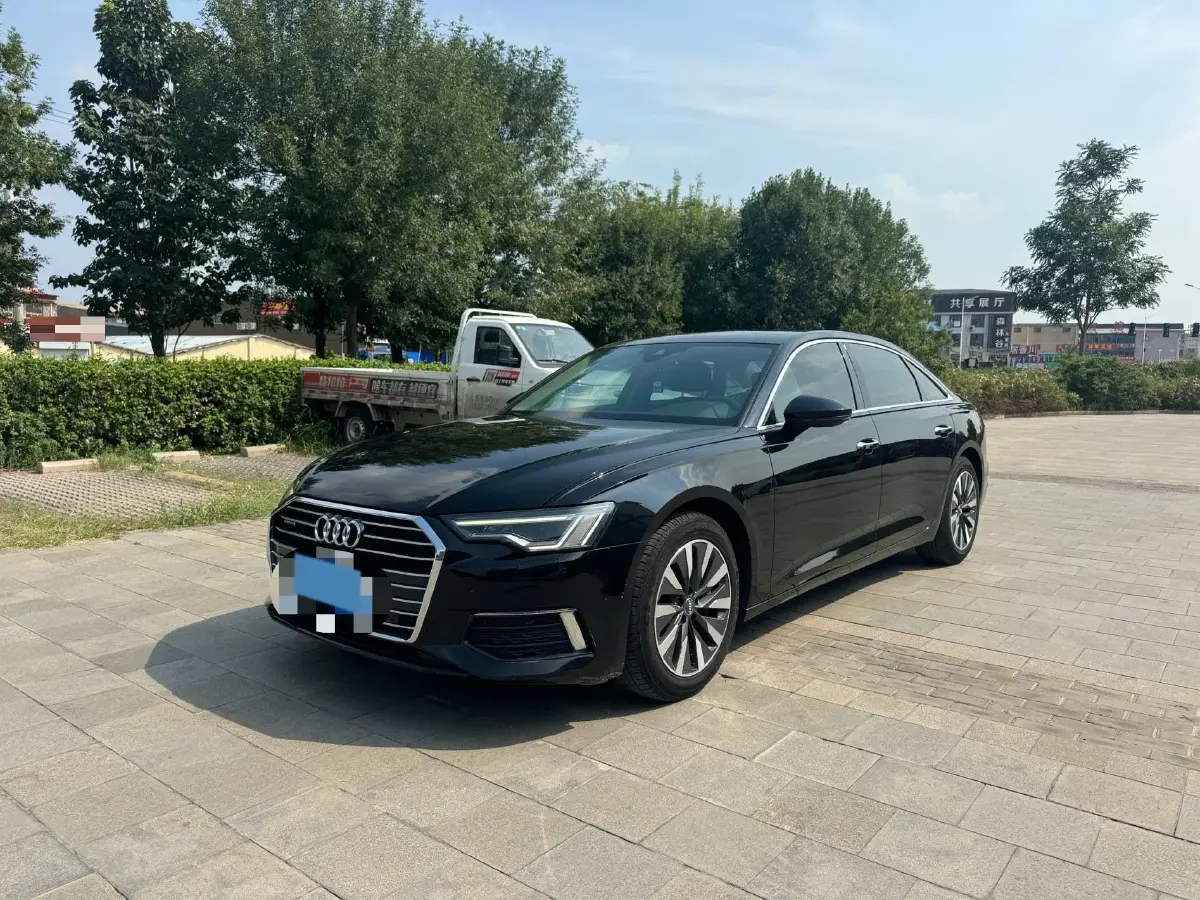 2021 Audi A6L 2.0T 224HP L4 7DCT