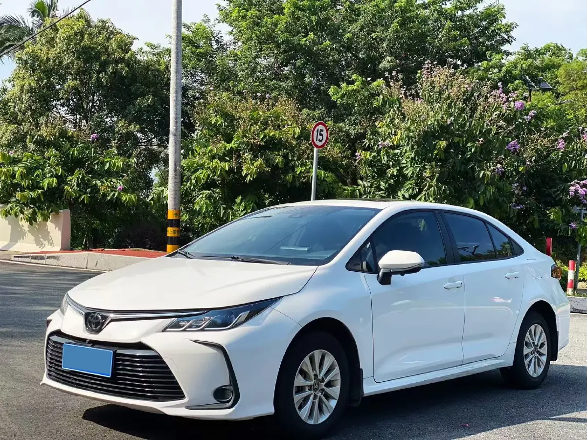 2019 Toyota Corolla 1.2T 116HP L4 CVT
