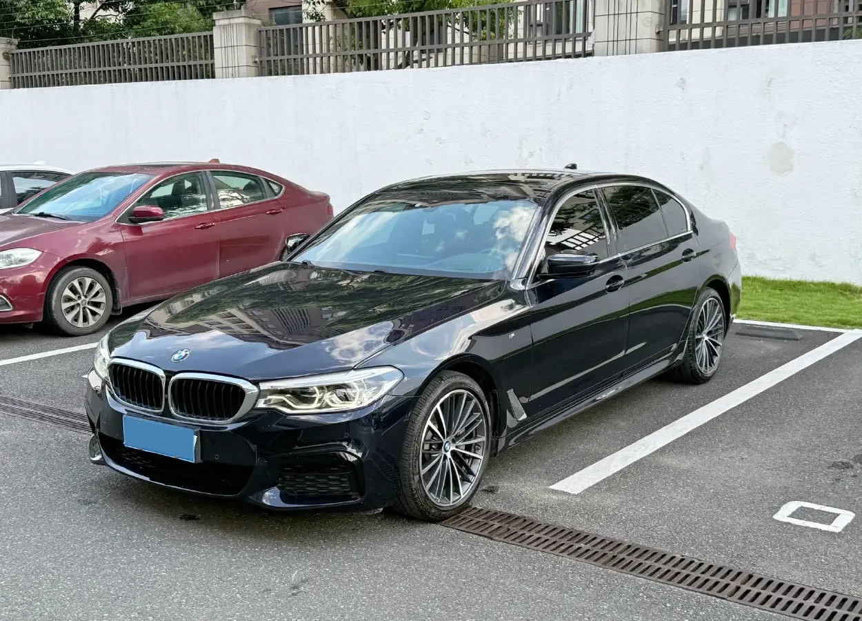 2020 BMW 5 Series 2.0T 252HP L4 8AT