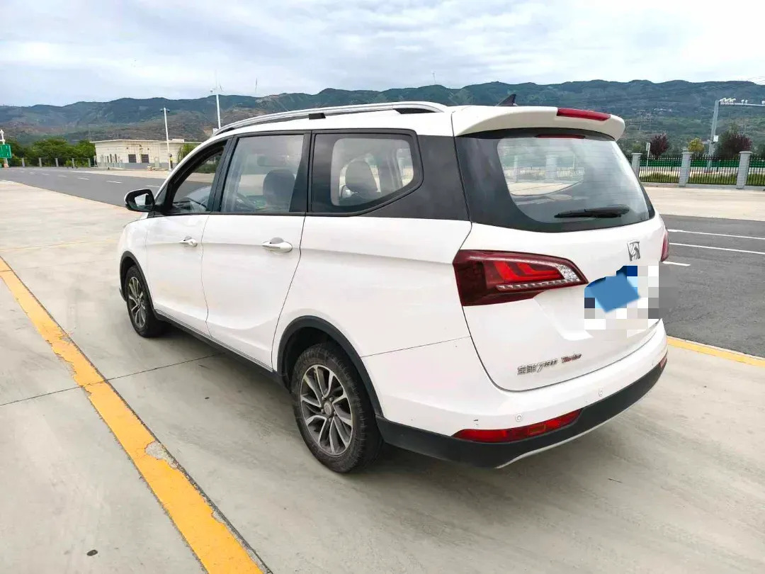 2019 BaoJun 730 1.5T 151HP L4 CVT,autocango,china used car exporter,china ev exporter,chinese used car exporter,chinese used ev exporter