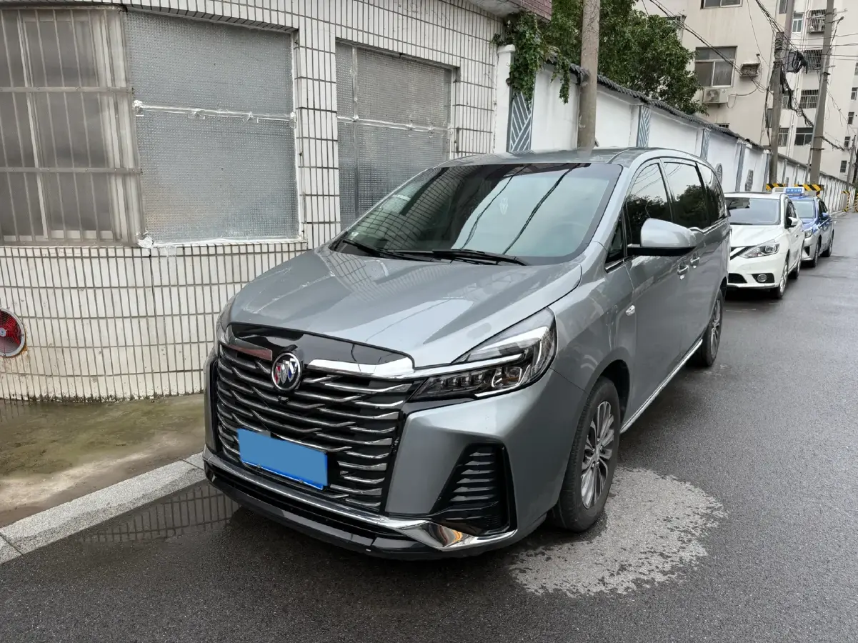 2023 Buick GL8 2.0T 237HP L4 9AT