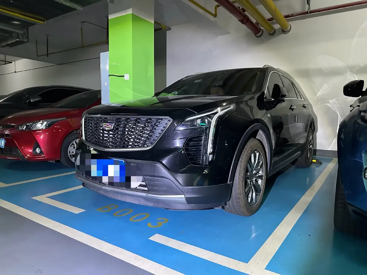 2023 Cadillac XT4 2.0T 237HP L4 9AT