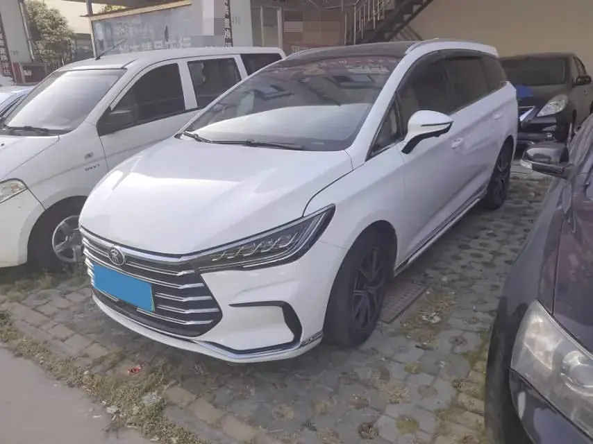 2022 BYD Song MAX 1.5L 110HP L4 E-CVT PHEV 18.3KWH