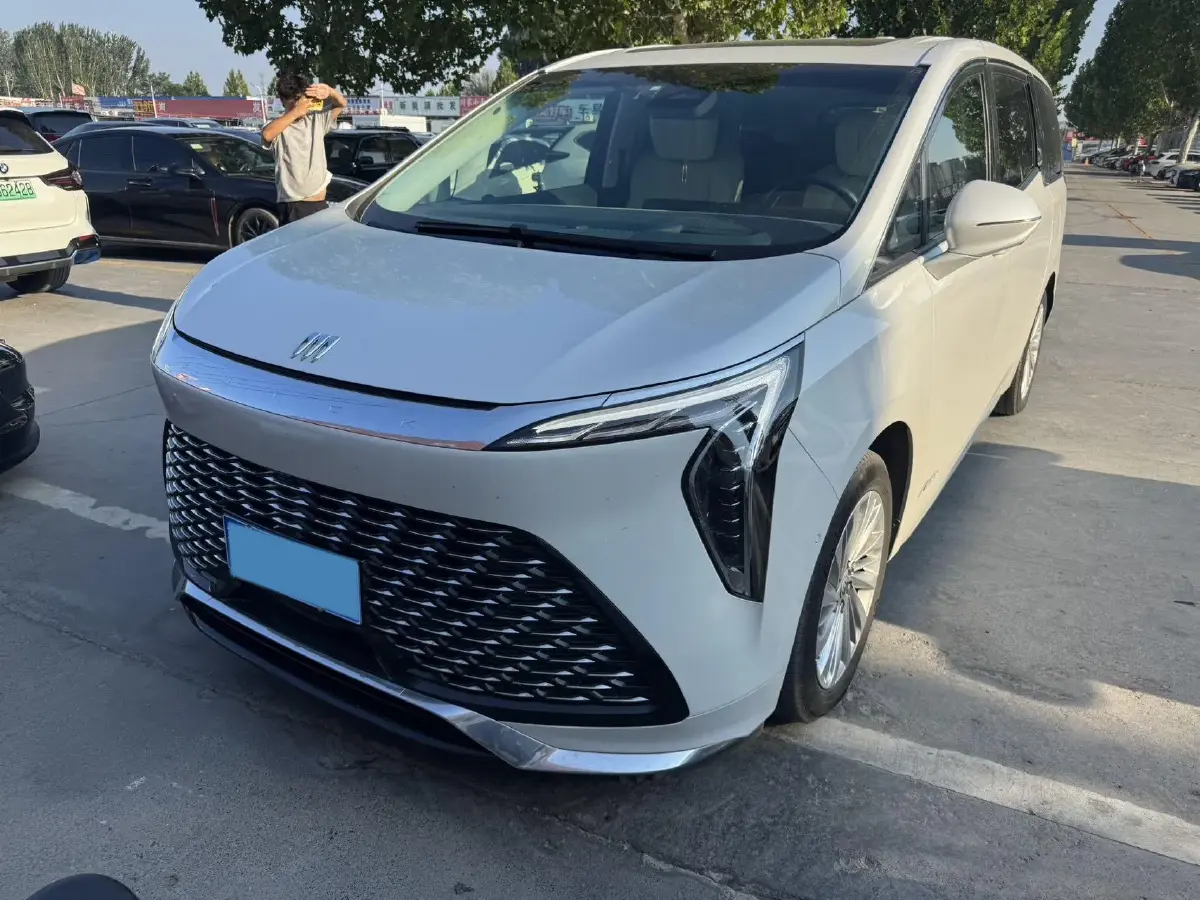 2023 Buick Century 2.0T 237HP L4 9AT