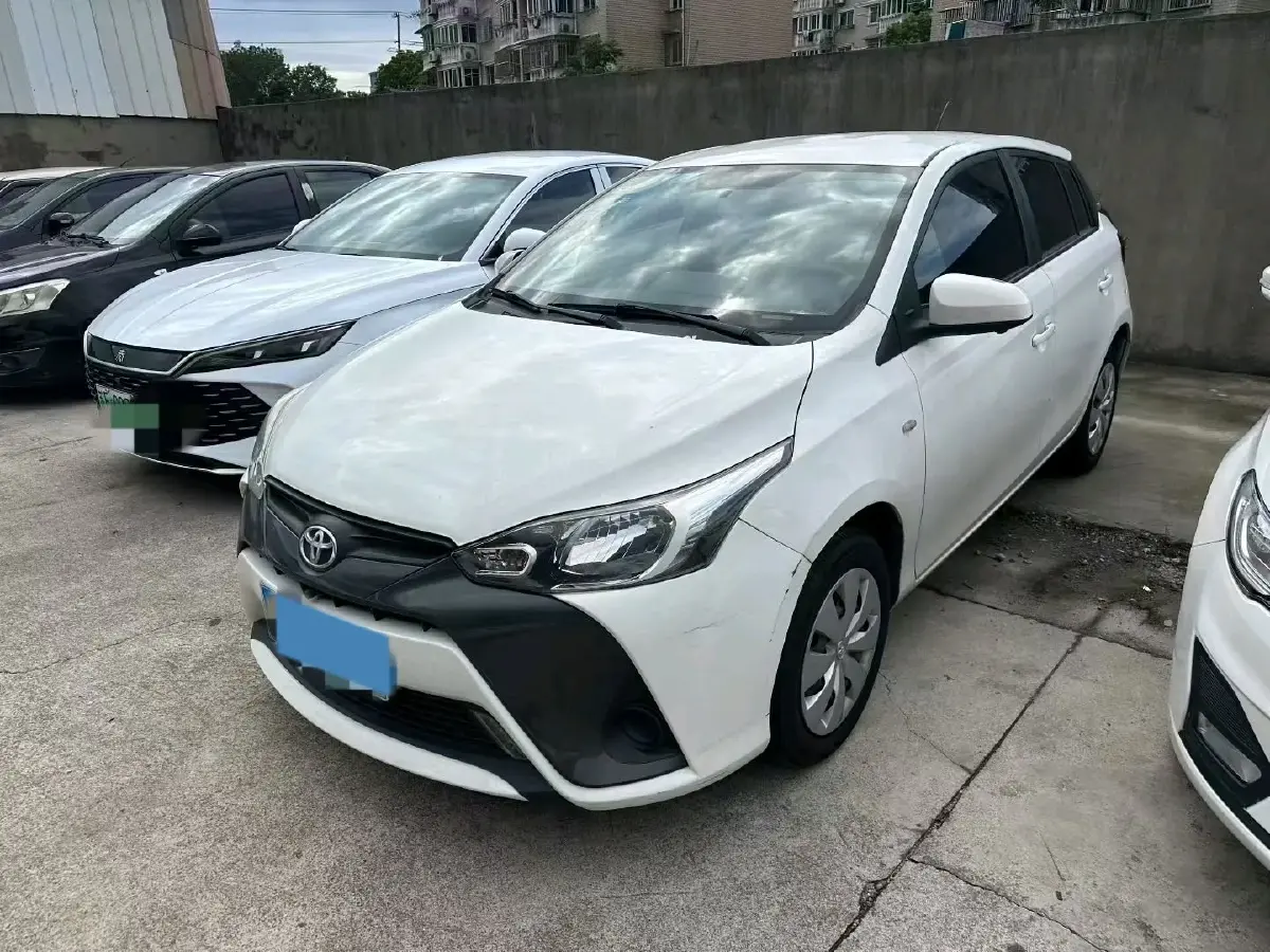 2019 Toyota Yaris L 1.5L 110HP L4 CVT